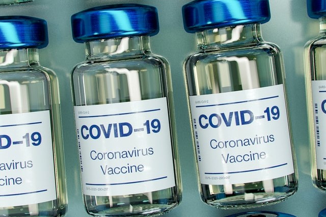 Em 17 de março, Massachusetts anunciou uma nova linha do tempo de distribuição da vacina COVID-19. Como resultado, a partir de 22 de março, mais trabalhadores sindicais podem marcar consultas para a vacina COVID-19.